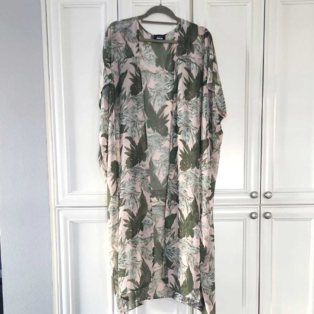VICI | Sheer Duster Kimono